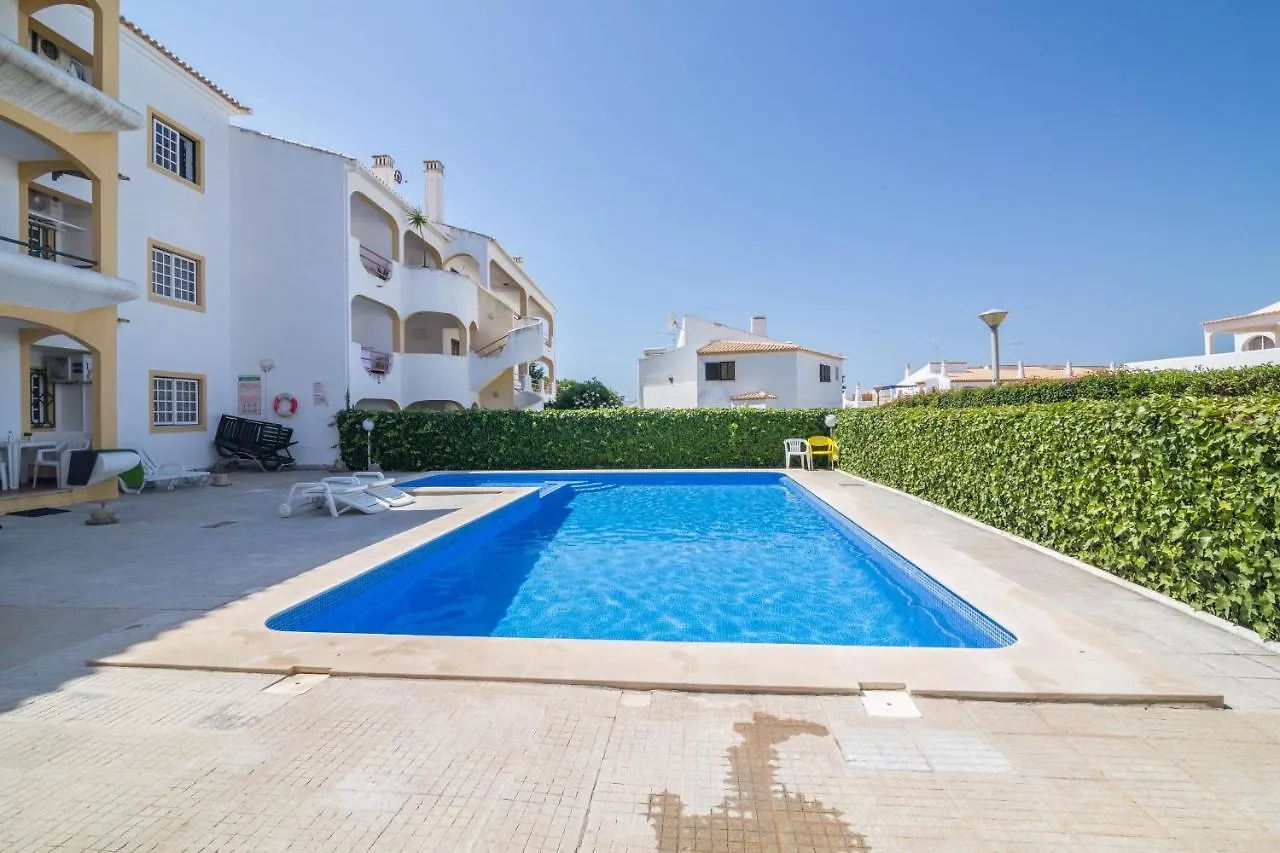 Marjoh Al Apartment Quarteira 0*,